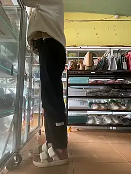 Snapshot of Rosa_998 chatting on January 11, 2025, 1:16 am Rosa 998 online show from January 11, 2025, 1:16 am