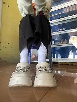 Snapshot of Rosa_998 chatting on February 13, 2025, 9:20 am Rosa 998 online show from February 13, 2025, 9:20 am