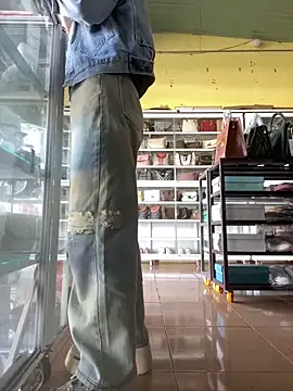 Snapshot of Rosa_998 chatting on February 16, 2025, 2:09 am Rosa 998 online show from February 16, 2025, 2:09 am