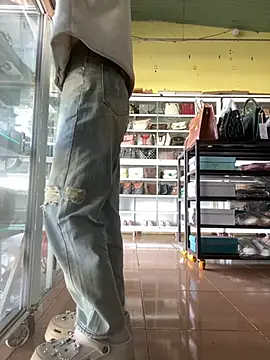 Snapshot of Rosa_998 chatting on February 20, 2025, 1:14 am Rosa 998 online show from February 20, 2025, 1:14 am