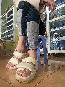 Snapshot of Rosa_998 chatting on February 24, 2025, 9:10 am Rosa 998 online show from February 24, 2025, 9:10 am