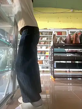 Snapshot of Rosa_998 chatting on March 15, 2025, 1:19 am Rosa 998 online show from March 15, 2025, 1:19 am