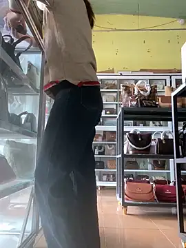 Rosa 998 online show from November 18, 2025, 12:38 am