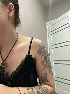 ellie ssexy online show from December 30, 2024, 5:15 am