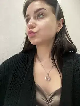 ellie ssexy online show from February 8, 2025, 4:47 am