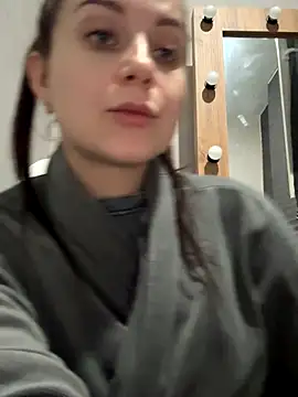 ellie ssexy online show from October 19, 2025, 8:20 pm