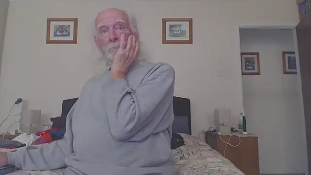 WaverlyKernow online show from May 19, 2026, 1:39 pm