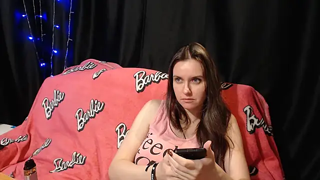 Snapshot of Milana69 chatting on October 10, 2025, 7:02 pm Milana69 online show from October 10, 2025, 7:02 pm