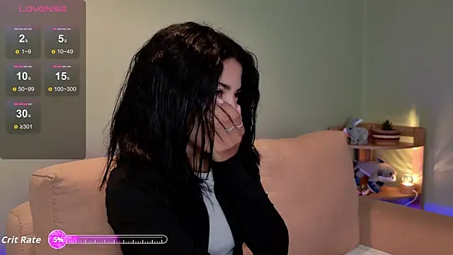 were-Naughty online show from September 22, 2025, 4:09 pm