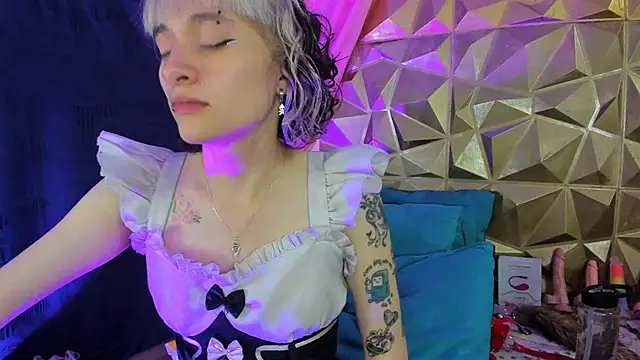 neeko princes online show from December 10, 2024, 12:16 pm