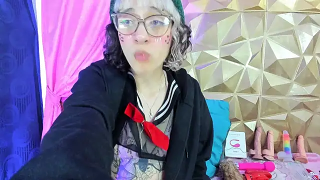 neeko princes online show from December 12, 2024, 3:16 pm