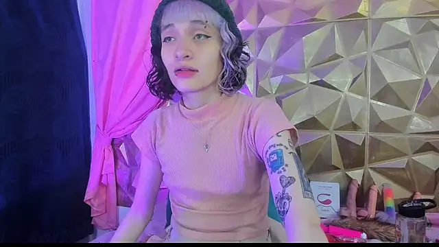 neeko princes online show from December 16, 2024, 12:16 pm