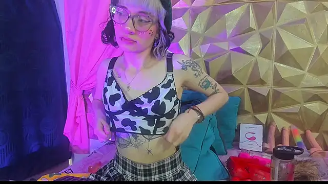 neeko princes online show from December 21, 2024, 12:27 pm