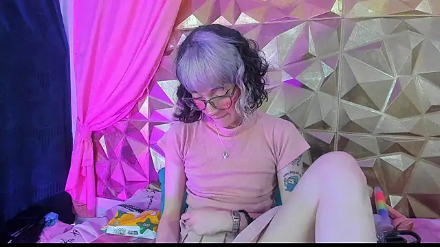 neeko princes online show from December 28, 2024, 3:26 pm