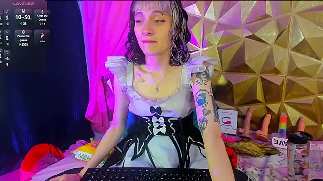 neeko princes online show from March 18, 2025, 12:03 pm