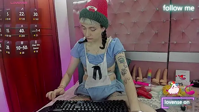 neeko princes online show from December 1, 2025, 12:10 pm