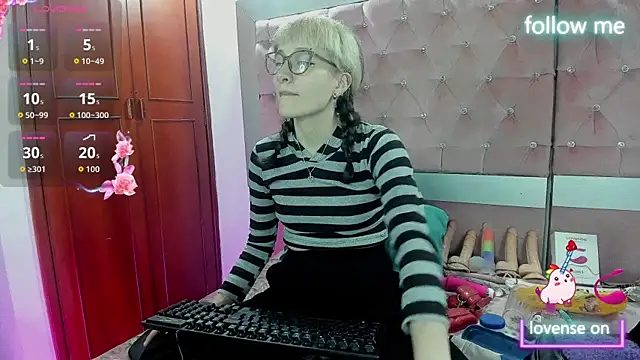 neeko princes online show from December 22, 2025, 12:02 pm