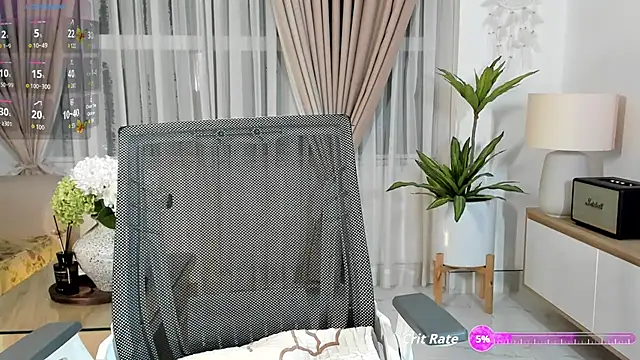  Joliie  online show from June 26, 2026, 3:38 pm