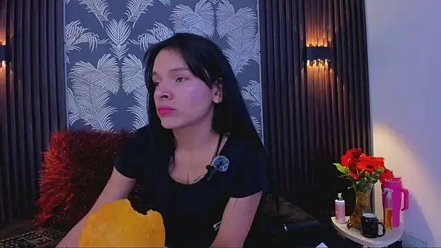 Snapshot of _shantal_smith chatting on September 29, 2025, 4:23 pm shantal smith online show from September 29, 2025, 4:23 pm