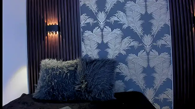 Snapshot of _shantal_smith chatting on October 20, 2025, 4:40 pm shantal smith online show from October 20, 2025, 4:40 pm