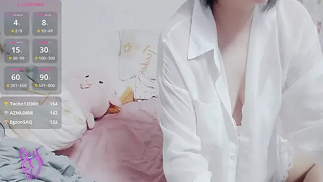zhenzhen521 online show from December 22, 2024, 10:58 pm
