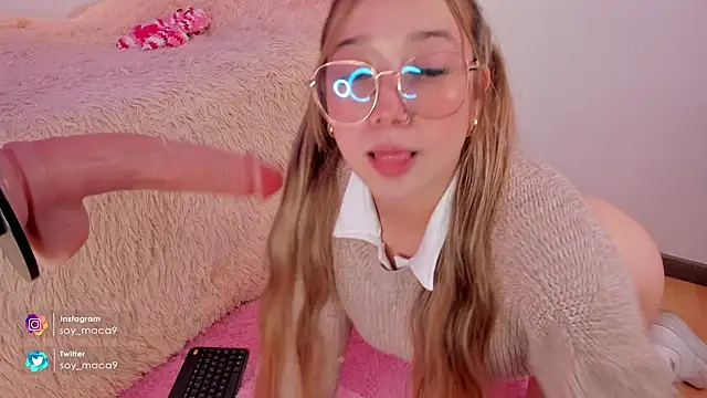 lilith gray9 online show from December 31, 2024, 3:12 am