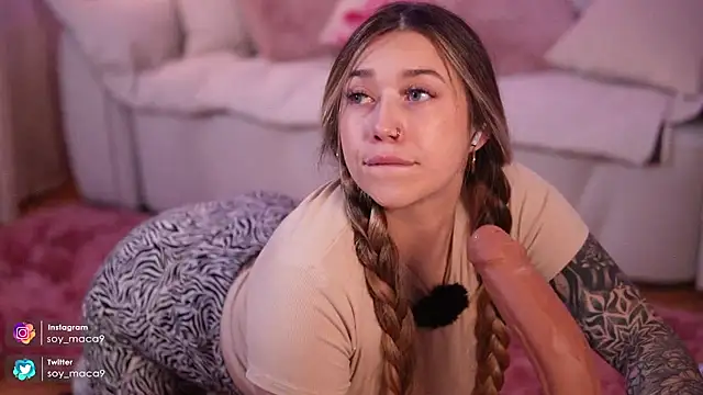 Snapshot of lilith_gray9 chatting on November 18, 2025, 4:39 am lilith gray9 online show from November 18, 2025, 4:39 am