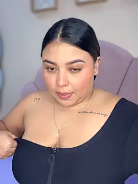 Snapshot of Emily_cooper20 chatting on October 25, 2025, 1:57 am Emily cooper20 online show from October 25, 2025, 1:57 am