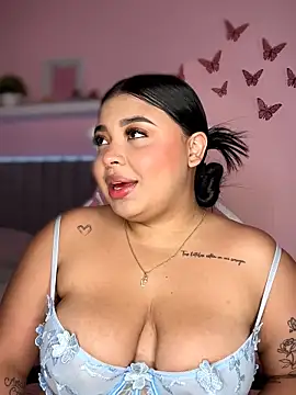 Emily cooper20 online show from January 6, 2026, 1:53 am