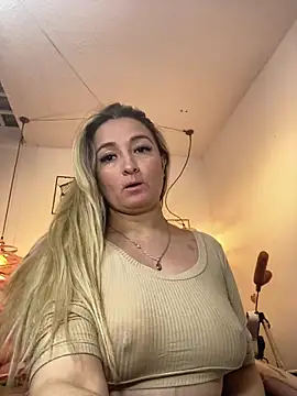 antonella87 online show from January 12, 2026, 9:42 pm