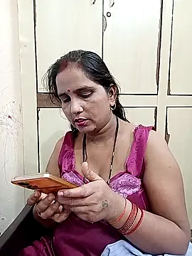 reemacouple007 online show from October 4, 2025, 10:13 am