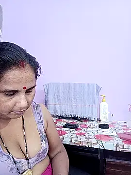 reemacouple007 online show from April 29, 2026, 6:06 am