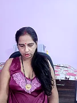 reemacouple007 online show from May 1, 2026, 12:48 am
