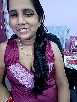 reemacouple007 online show from July 1, 2026, 4:58 am