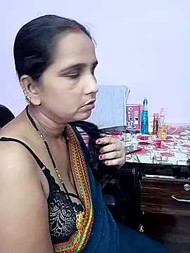 reemacouple007 online show from July 13, 2026, 4:54 pm