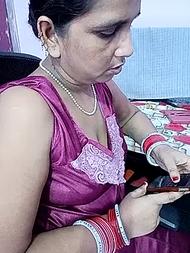 reemacouple007 online show from July 14, 2026, 6:02 pm