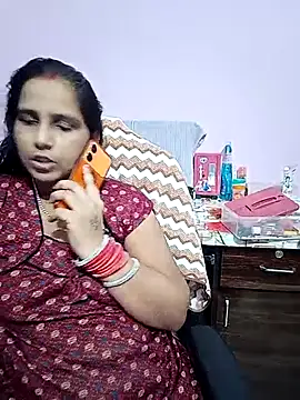reemacouple007 online show from July 18, 2026, 6:50 am