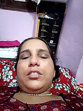 reemacouple007 online show from July 22, 2026, 5:27 pm