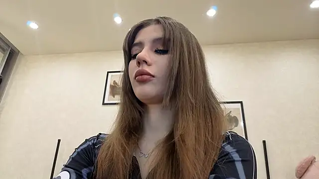 dolly ll online show from April 30, 2026, 1:28 pm