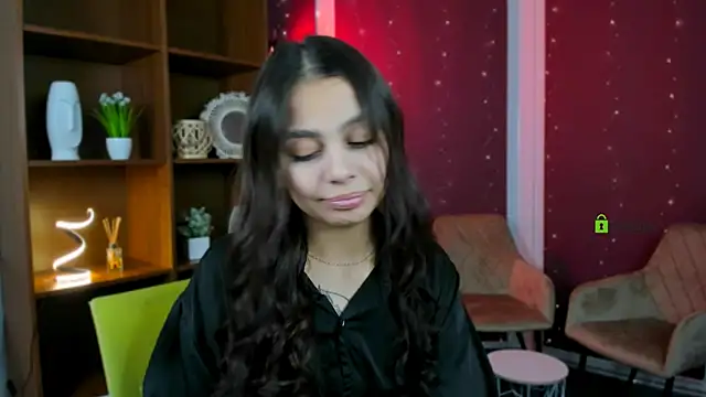 Snapshot of dilara_best chatting on November 3, 2025, 4:19 pm dilara best online show from November 3, 2025, 4:19 pm