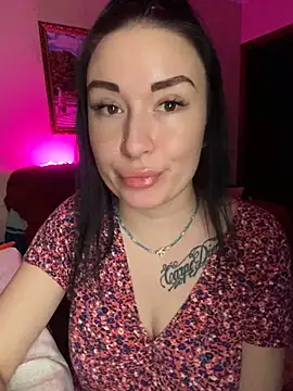 Snapshot of Roxana_Bell chatting on January 27, 2025, 8:39 pm Roxana Bell online show from January 27, 2025, 8:39 pm