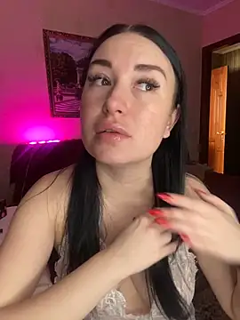 Snapshot of Roxana_Bell chatting on March 1, 2025, 11:28 am Roxana Bell online show from March 1, 2025, 11:28 am