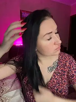 Snapshot of Roxana_Bell chatting on March 5, 2025, 6:23 pm Roxana Bell online show from March 5, 2025, 6:23 pm