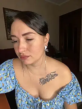 Snapshot of Roxana_Bell chatting on September 26, 2025, 4:55 pm Roxana Bell online show from September 26, 2025, 4:55 pm