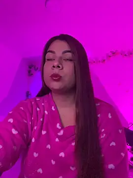 little tifanny82 online show from February 24, 2026, 3:21 pm