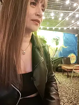 Snapshot of tata_laima__ chatting on September 13, 2025, 1:05 am tata laima   online show from September 13, 2025, 1:05 am