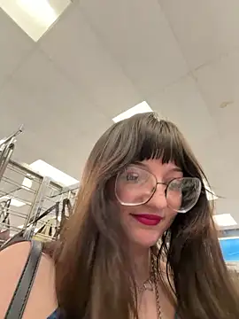 Snapshot of urpuppymoon chatting on March 10, 2026, 6:35 pm urpuppymoon online show from March 10, 2026, 6:35 pm