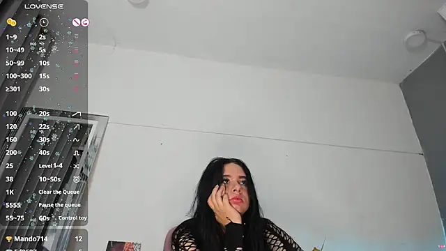 liily moore online show from December 8, 2024, 9:57 am