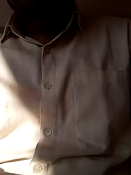 yours smp online show from December 3, 2024, 7:32 am