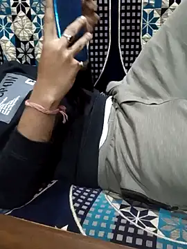 yours smp online show from December 26, 2024, 4:36 pm